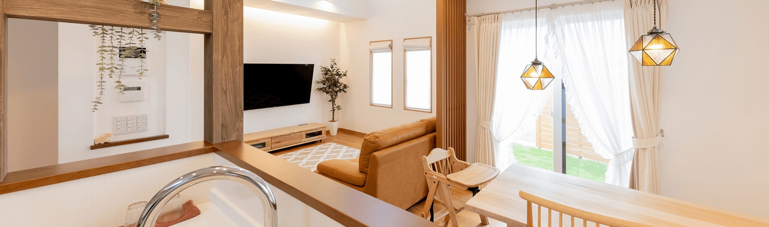 明るい雰囲気のリビング