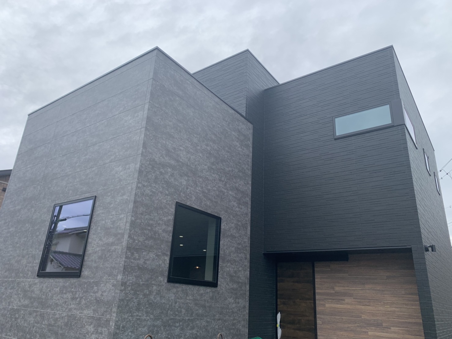 【完成お披露目会＠高砂市】考え抜かれた生活動線。 デザインと利便性を両立したこだわりのモダンハウス