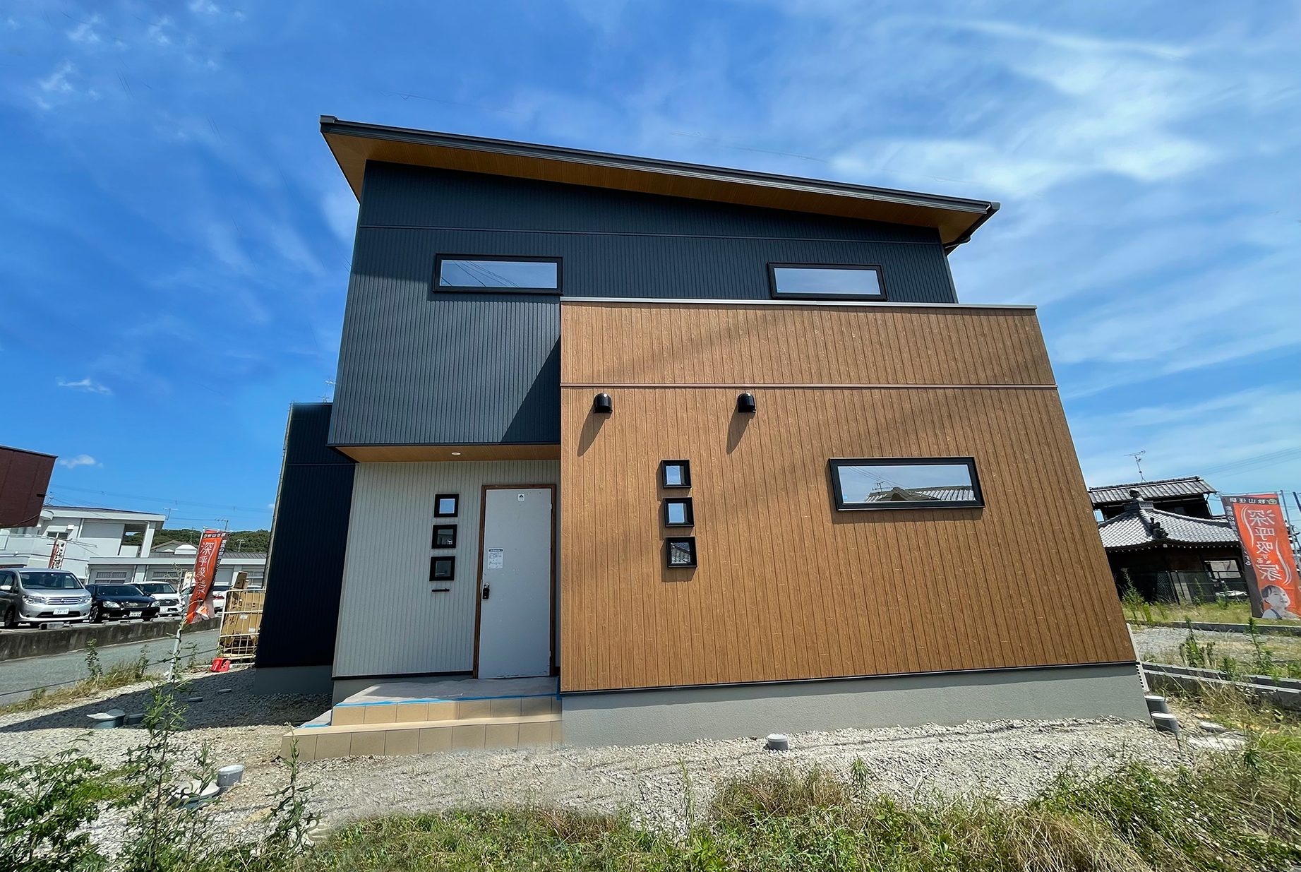 【新築完成見学会＠小野市】高天井と小上がり和室でメリハリがあるLDKを演出したお家