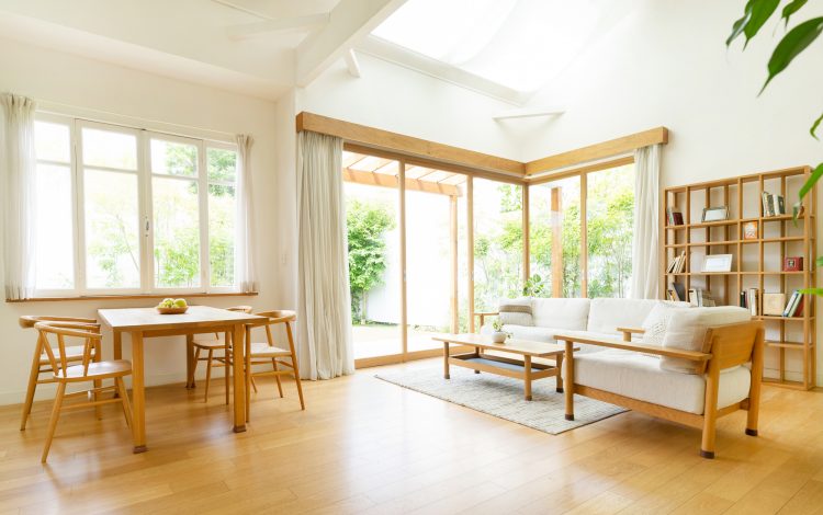 環境に優しい断熱材で快適な家づくりをするなら秋山住研にご相談を