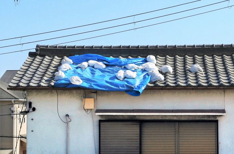 地震によって起きる瓦屋根の被害