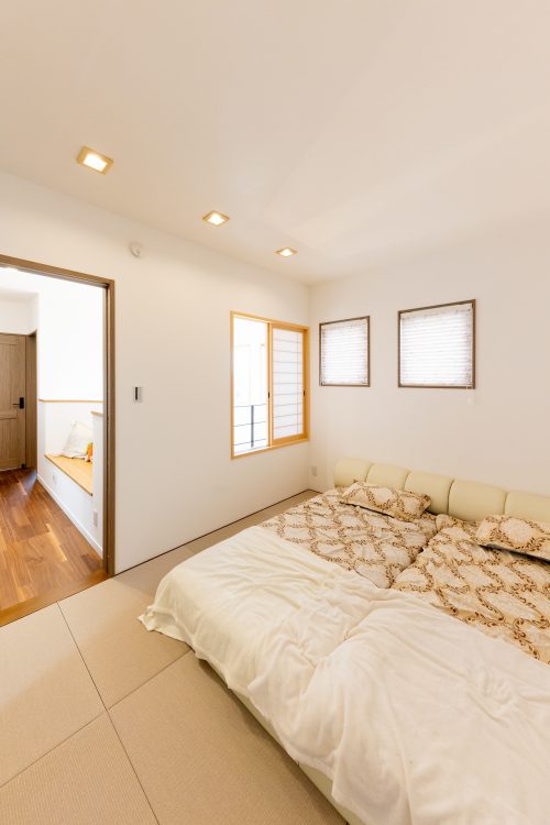 子どもも安心の和室寝室は