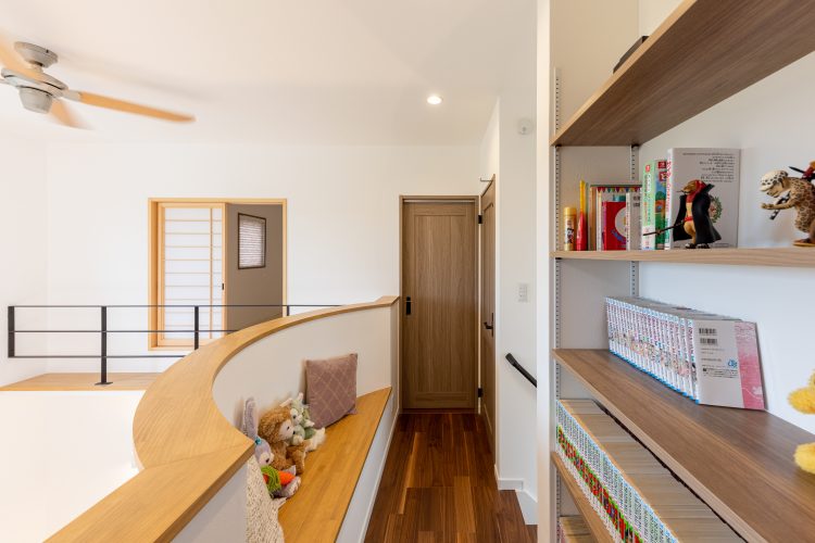 来客ももてなすベンチスペースは？