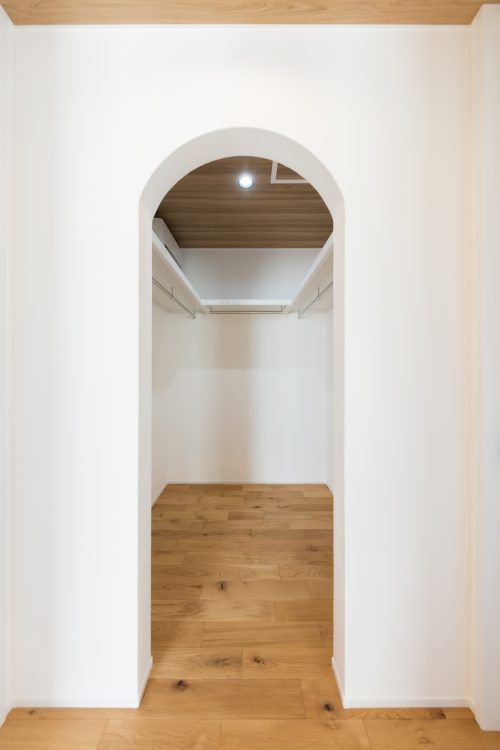 大型のウォークインクローゼットをご紹介