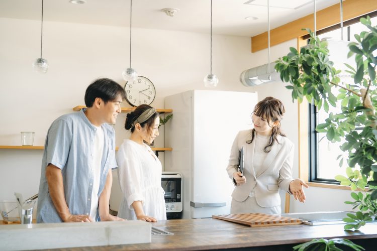 つなぎ融資を利用する際の流れはどのようなものか