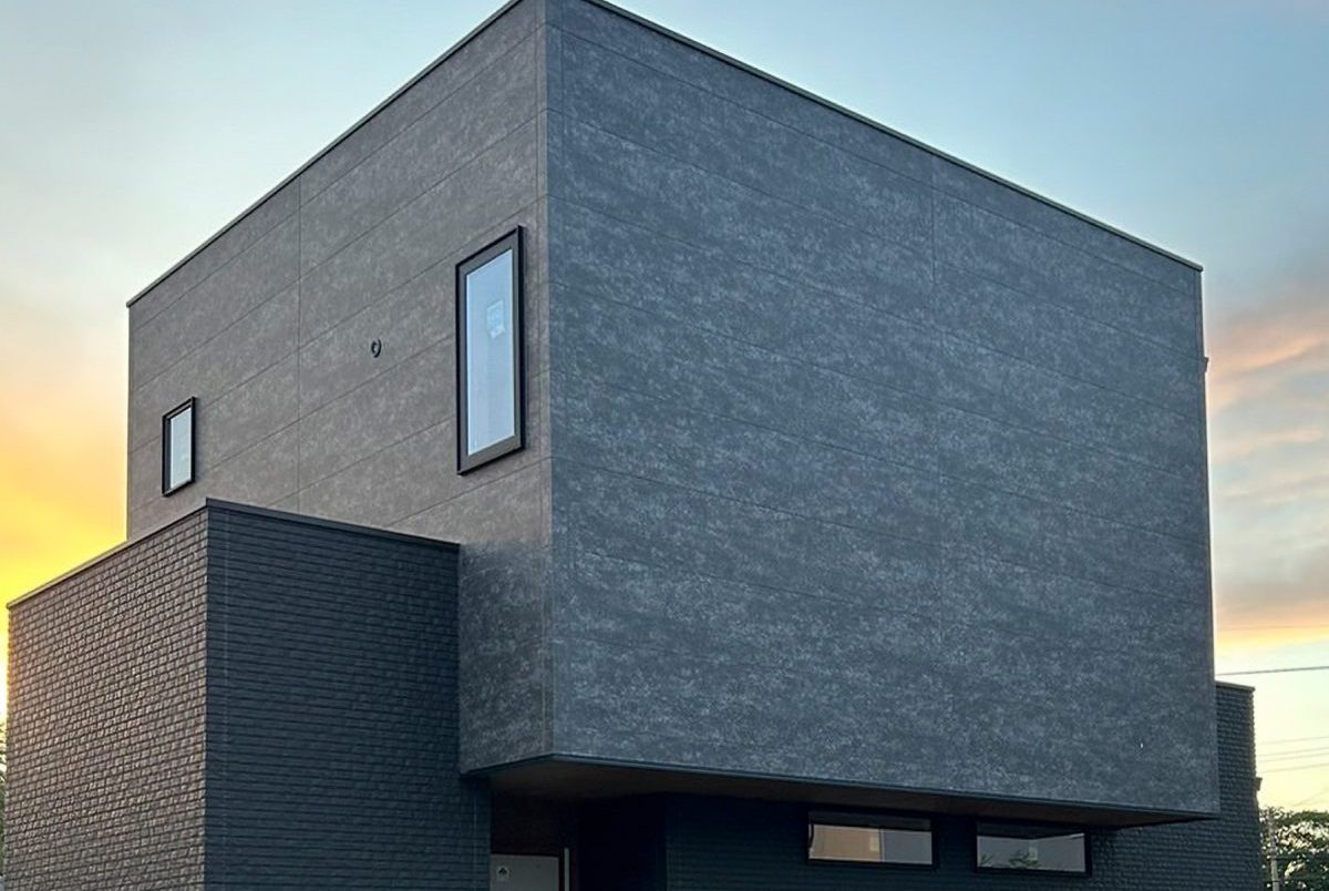 【完成お披露目会＠加東市】オーバーハングが特徴的なシンプルモダンな住まい