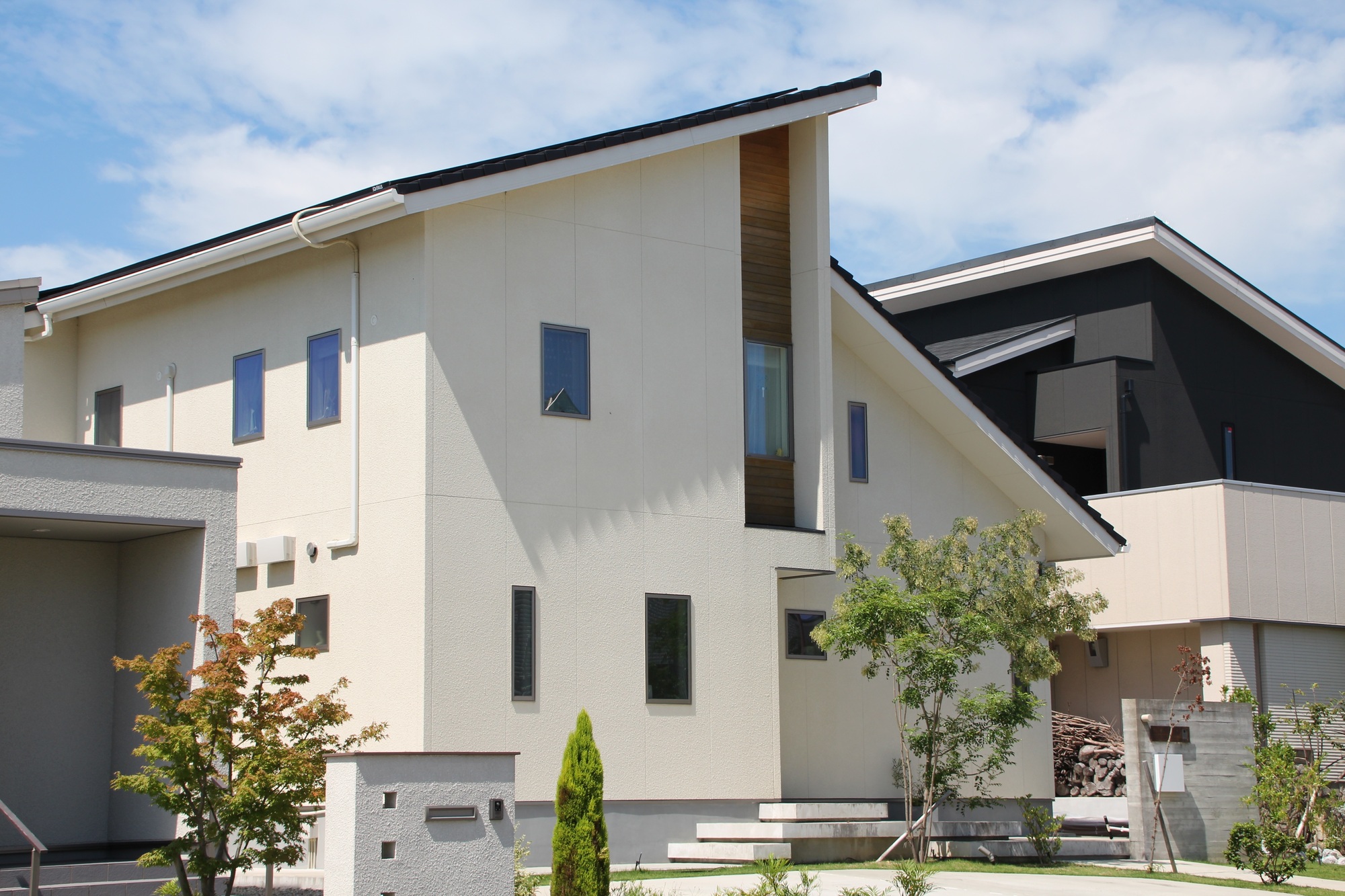 ナチュラルな家の外観の特徴