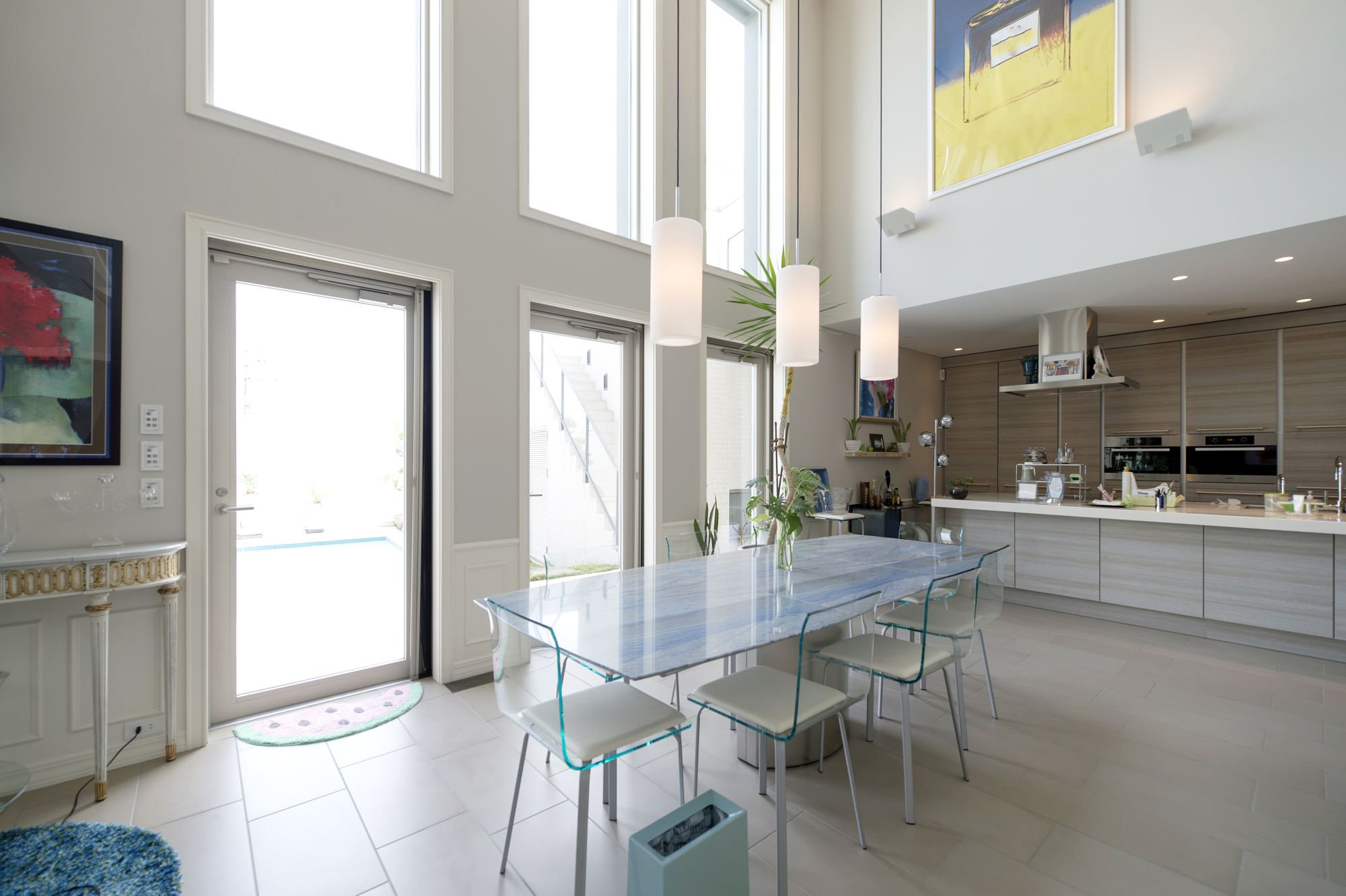 吹き抜けのある間取りとは?メリット・デメリットや設計時の注意点とは?