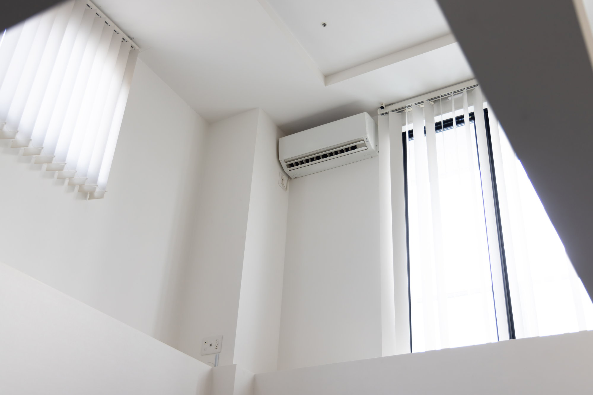 吹き抜けリビングのデメリット・対策法とは?