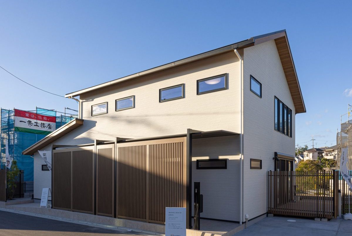 大空間の吹き抜けのあるお家を見に「寝屋川モデルハウス」へお越し下さい!