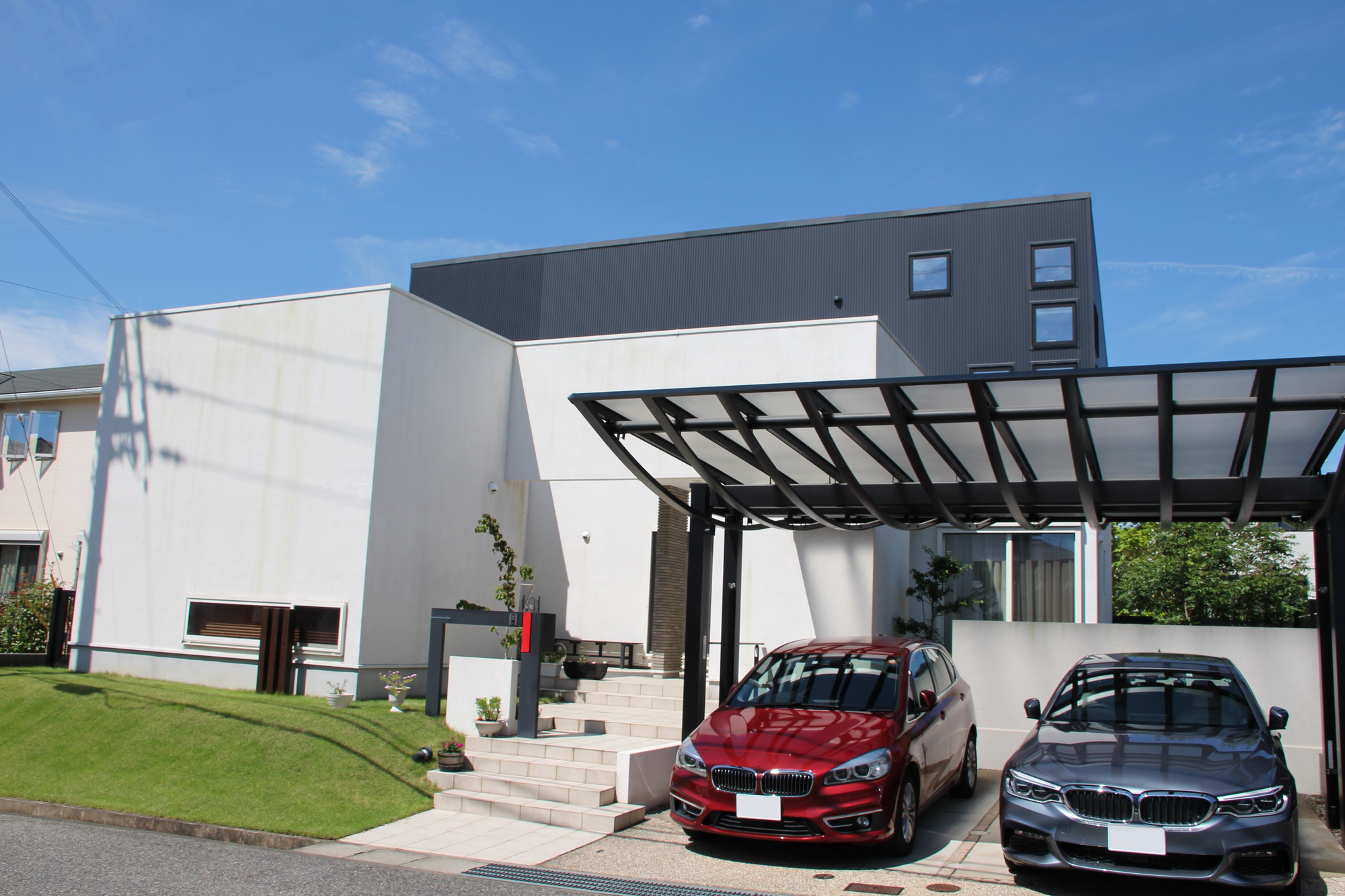 新築時にカーポートの設置は必須?正しい選び方や注意点を把握しよう!