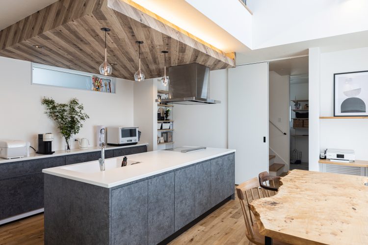 第6位 家事動線アップで愛犬と快適に暮らせる生活を叶えたデザイン住宅