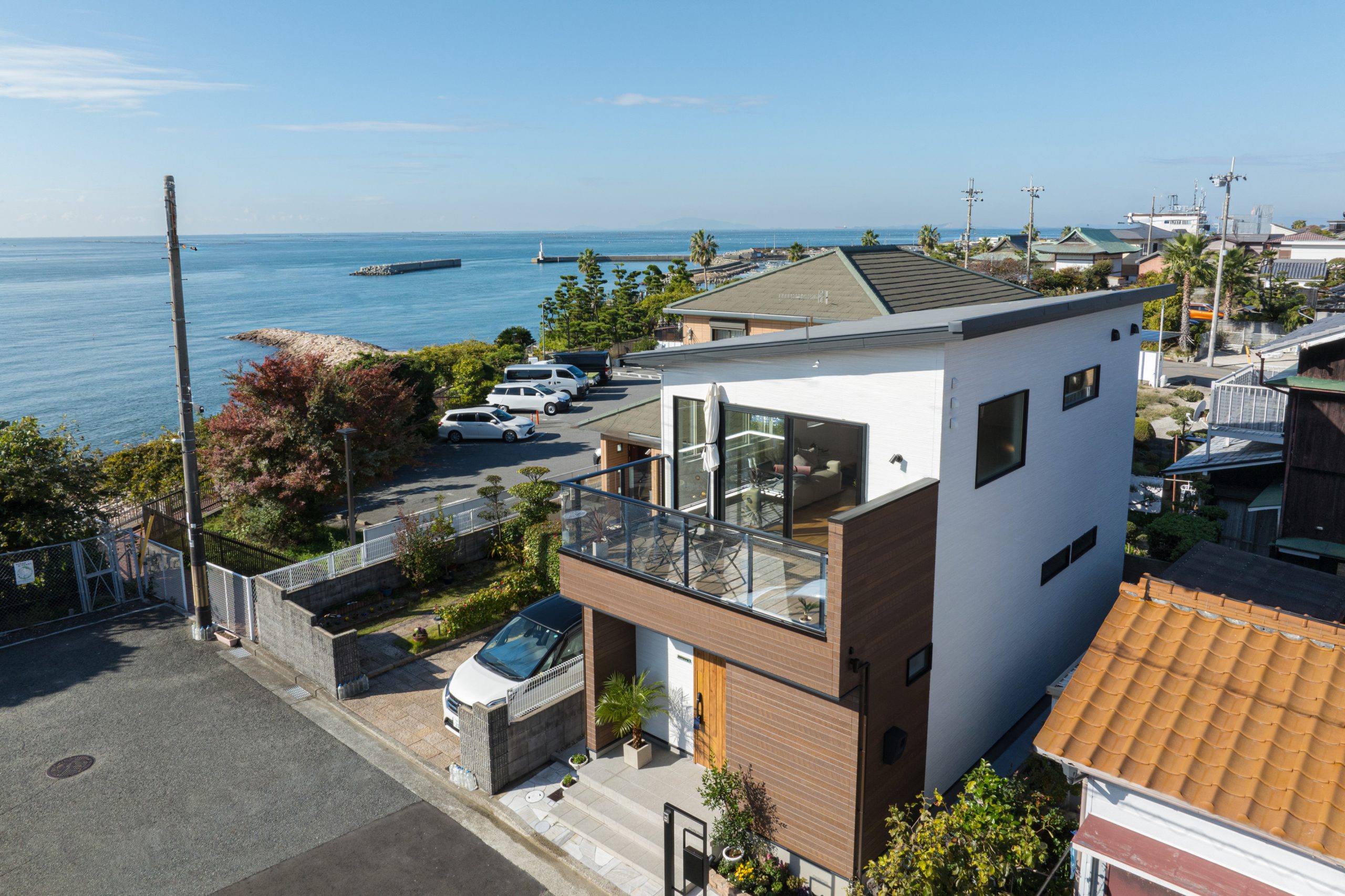 第13位:室内から海が一望できる絶好のロケーションを取り入れた2階建て